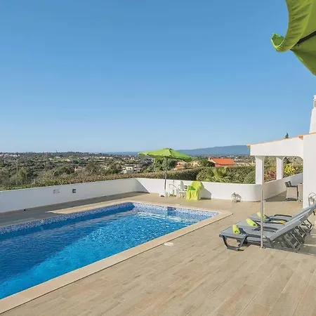 Poco Partido Sleeps 6 Air Con Wifi Villa *